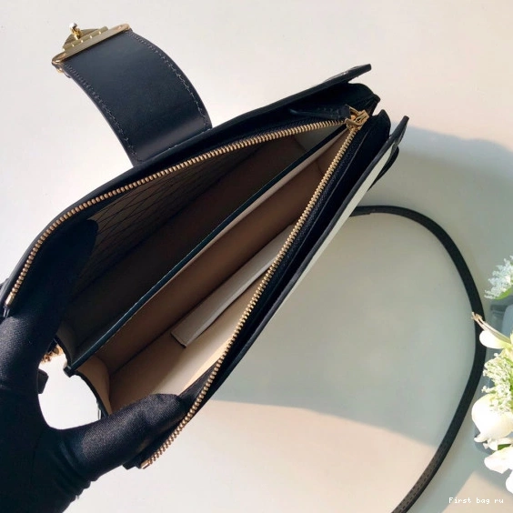 Frstbag ru Louis Vuitton TRUNK CHANELUTCH 0807